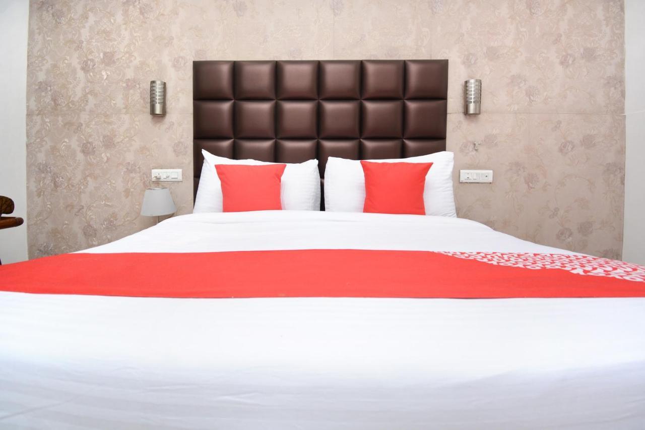 Hotel Ricky International أمريتسار المظهر الخارجي الصورة