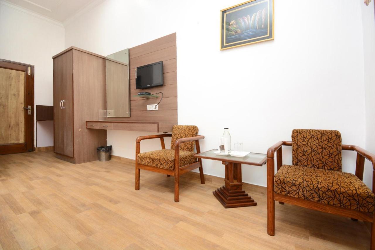 Hotel Ricky International أمريتسار المظهر الخارجي الصورة